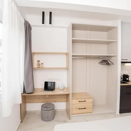 Hugo Superior テッサロニキ