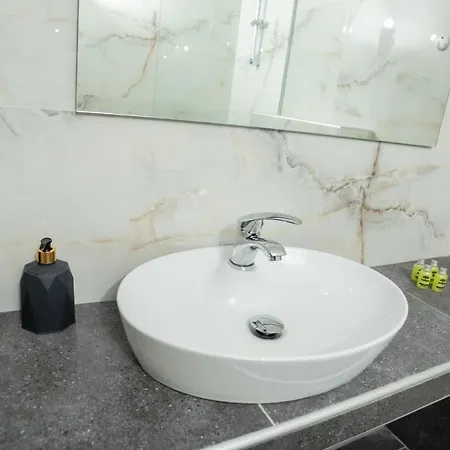 Hugo Superior アパート テッサロニキ