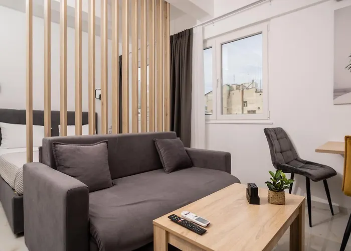 Hugo Superior Apartman Szaloniki