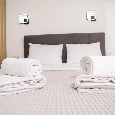 Hugo Superior * 테살로니키